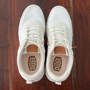 NWOT Hey Dude Sirocco Sneakers 11